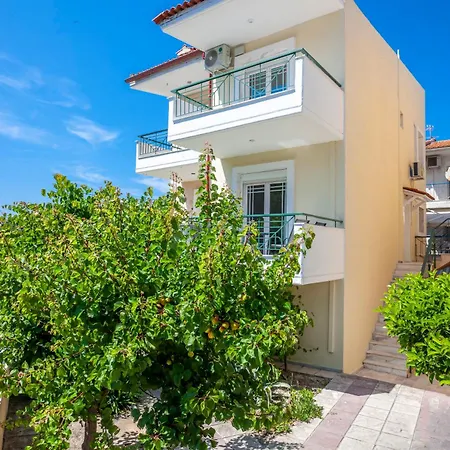 Aris Luxury Pefkochori