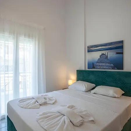 Aris Luxury