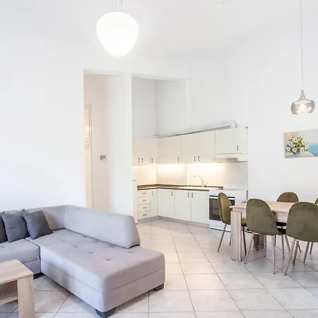 Aris Luxury Appartement Pefkochori