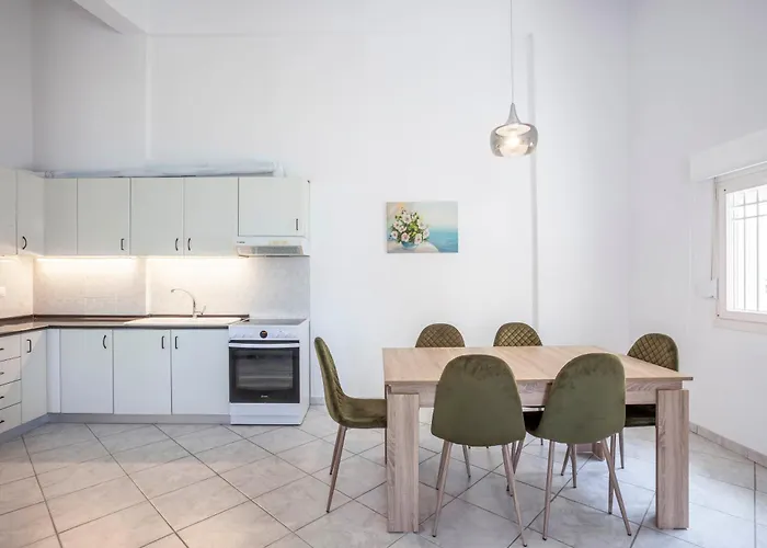 Aris Luxury