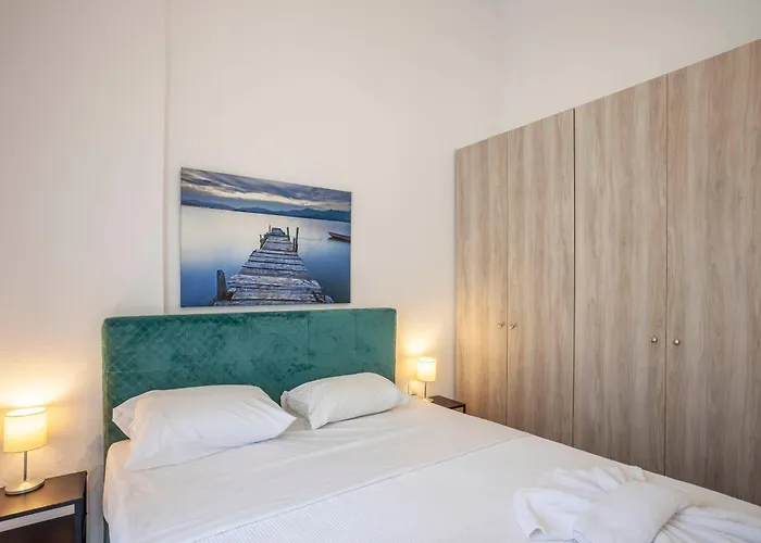 Aris Luxury