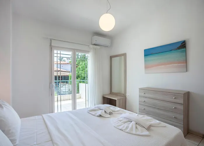 Aris Luxury